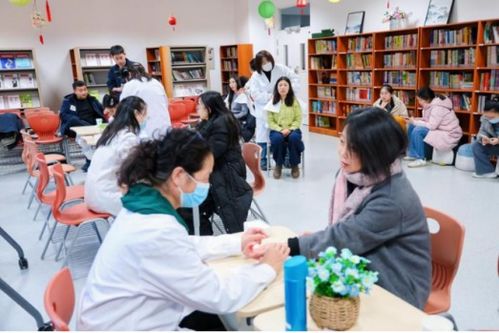 從校園到社區(qū)，同仁堂中醫(yī)藥文化傳遞冬日溫情